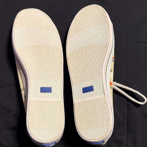 Keds Women's Floral Canvas Sneakers - Cream and Orange - Picture 2 of 3